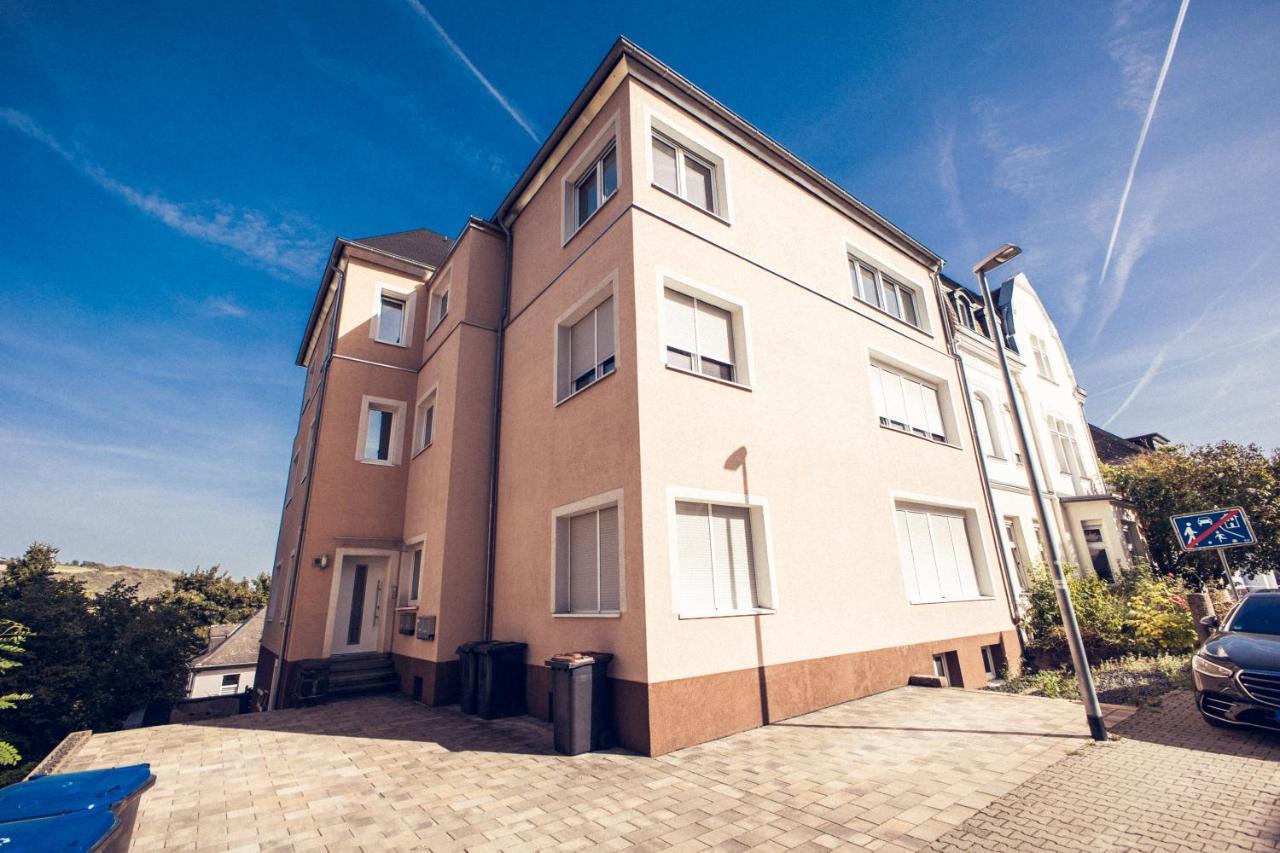 Apartment Design Zentral Fuer 6 In Andernach: Ausblick, Wifi, Kueche Andernach